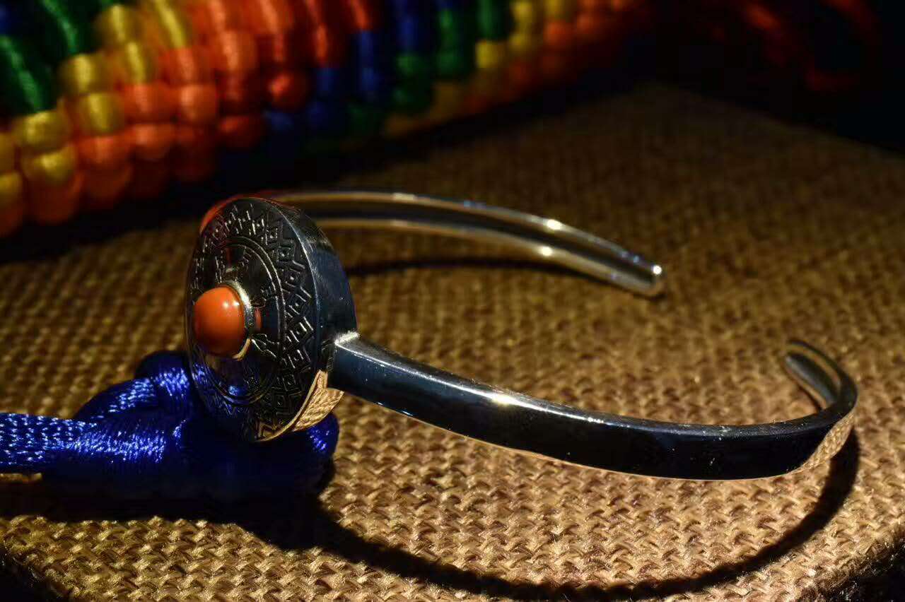 Cloud Zoom small image