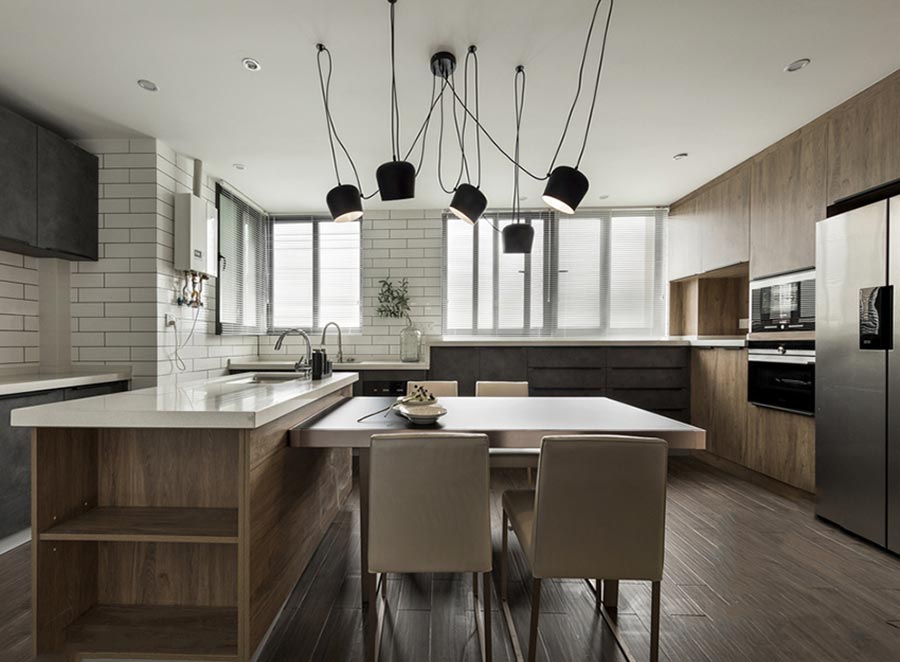 现代简约厨房餐厅一体装修效果图