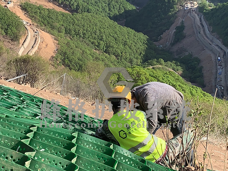 北京冬奥会山体生态修复