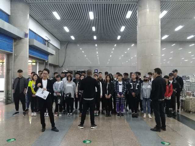 联办院校学生赴京实习就业