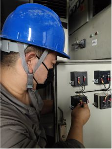 湖南華聯瓷業股份有限公司更換電流表