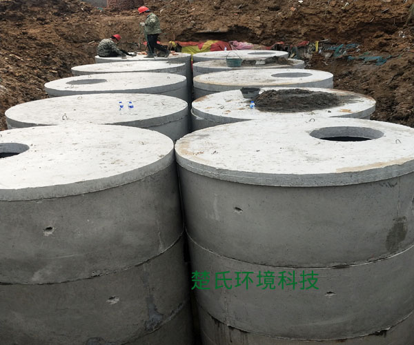 绿地集团化粪池施工现场
