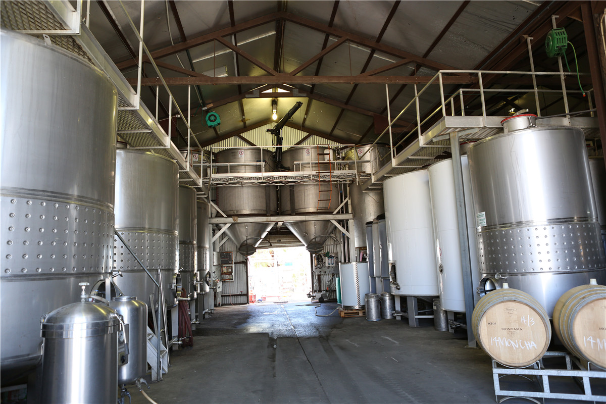 HDPE制造陈酿罐葡萄酒界的新革命