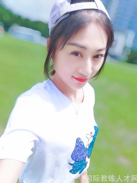 瑜伽教练-苏婷婷