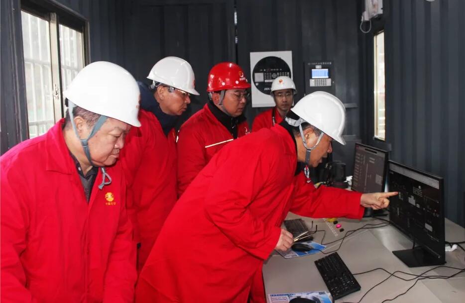 安徽省副省長(zhǎng)何樹(shù)山率隊(duì)赴萬(wàn)豪能源重慶項(xiàng)目調(diào)研指導(dǎo)