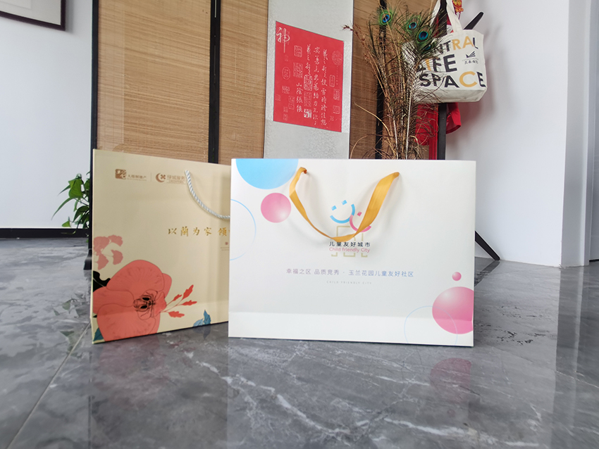 手提袋