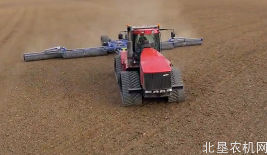 凯斯535 DAL-BO1630振压器作业视频