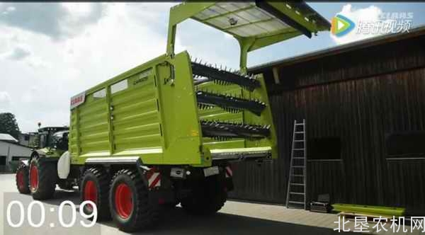 克拉斯CARGOS集草车