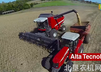 麦赛福格森MF 6690联合收割机