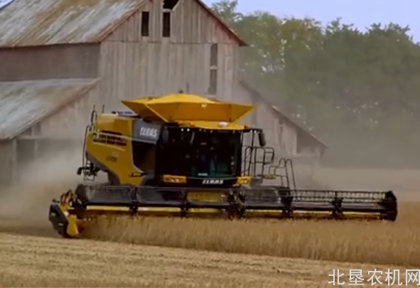 美国用什么样的克拉斯收获机？或许不是您想象的样子