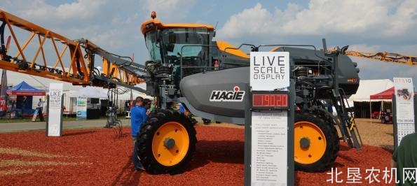 海吉MAGIE喷药机演示会