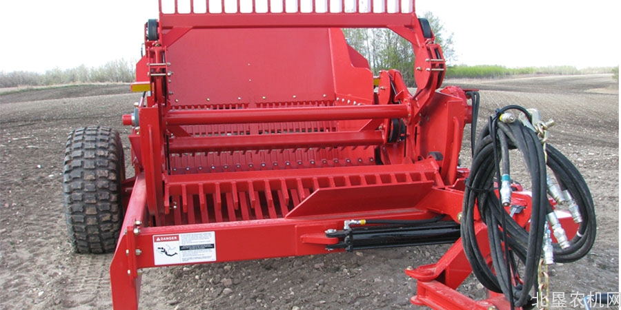 Highline公司NT系列捡石机