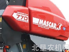 马斯卡Monster770CUT圆捆打包机