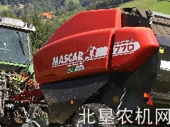 马斯卡Monster770CUT圆捆打捆机