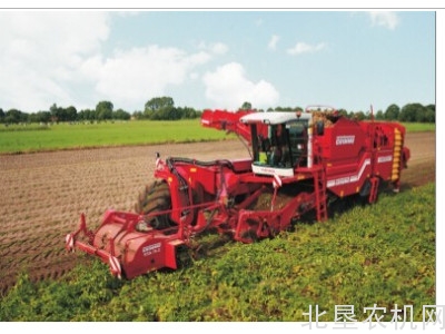 湖南省农机科教质量工作座谈会暨油菜机收现场会在长沙召开