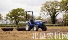 英大学研究团队研发无人驾驶农机减少农民负担