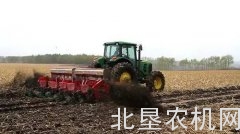 业部等6部委“摇旗呐喊”！大马力拖拉机“拖家带口”速去东北