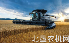 爱科4亿美元打造史上最贵、最黑、最“理想”收割机在意大利亮相