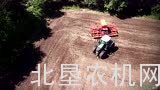 芬特824拖拉机配Vaderstad播种机作业