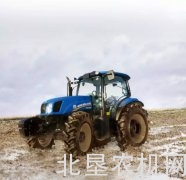 纽荷兰T1404B拖拉机水田型