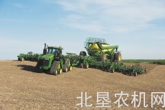 鸭绿河农场：更新千台农机具备春播