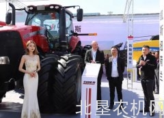 红色军团又添新成员——Magnum 3404拖拉机来了！