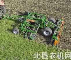 田野上的“机器换人”革命