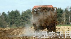 推广使用有机肥料：让土地变肥，让农民增收