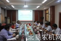 古巴农业部调研团来一拖，试驾“东方红”后，他这么说