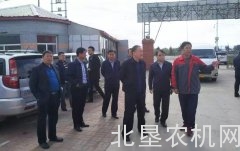 佳木斯市长一行莅临凯斯当地经销商指导工作