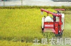 改革开放40年·影像见证丨致富，从第一台拖拉机开始