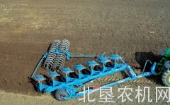 德国(LEMKEN)合分体式重型合墒器Variopack