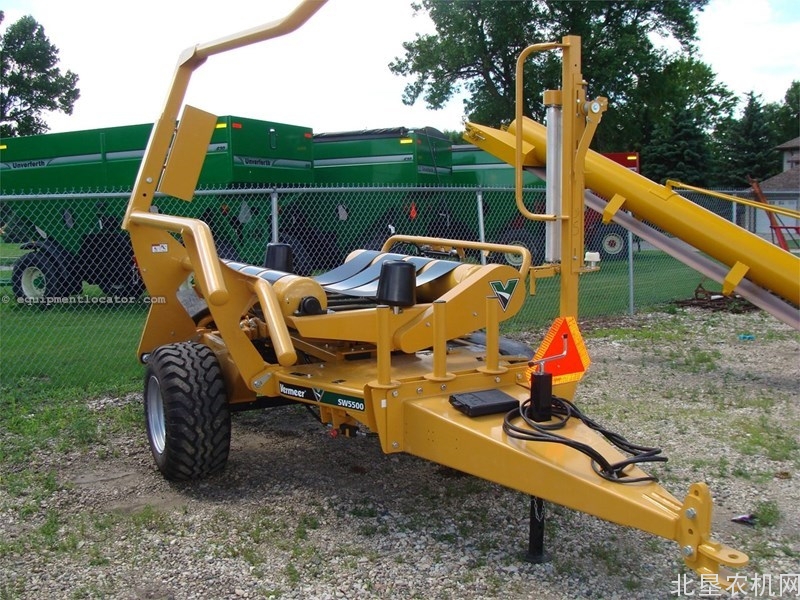 威猛SW5500圆捆包膜机