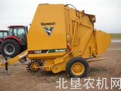 威猛Rebel5420和5520圆捆打包机