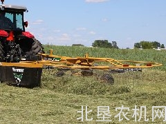 威猛RR140旋转搂草机