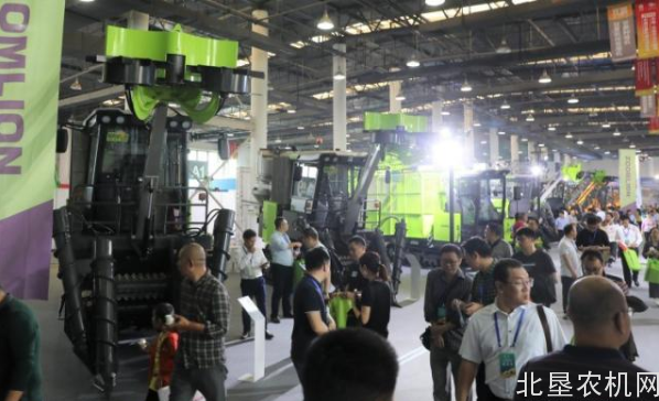 中联重科携高端智能农机产品 亮相2019中国甘蔗机械化博览会