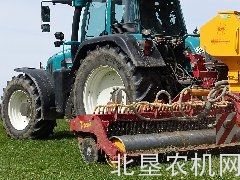 Vredo公司Overseeder系列草坪播种机