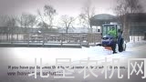 井关TG5390拖拉机配雪铲作业