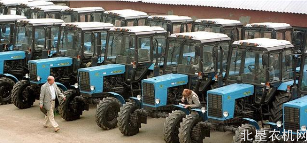 2个时间段买农机最便宜，错过了就等下一年，不止农机，轿车也适用