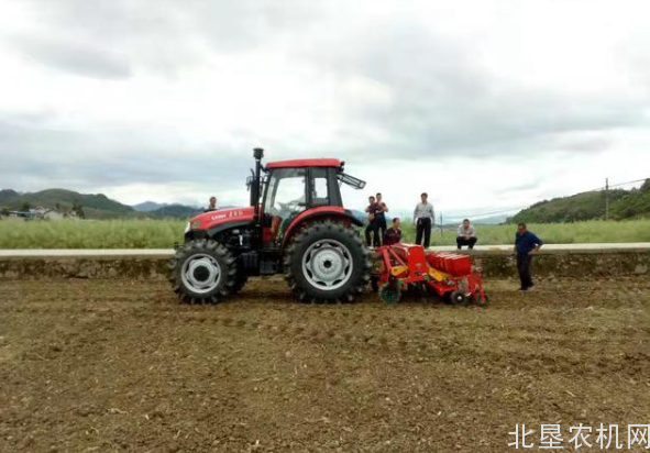 贵州2020年主要农作物耕种收机械化率将达到40%