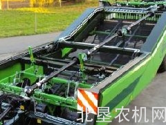 AVR公司Apache土豆起收机2013