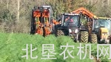 迪沃夫GKIIS型牵引式双行胡萝卜收获机