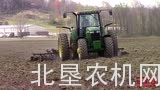 约翰迪尔7810拖拉机