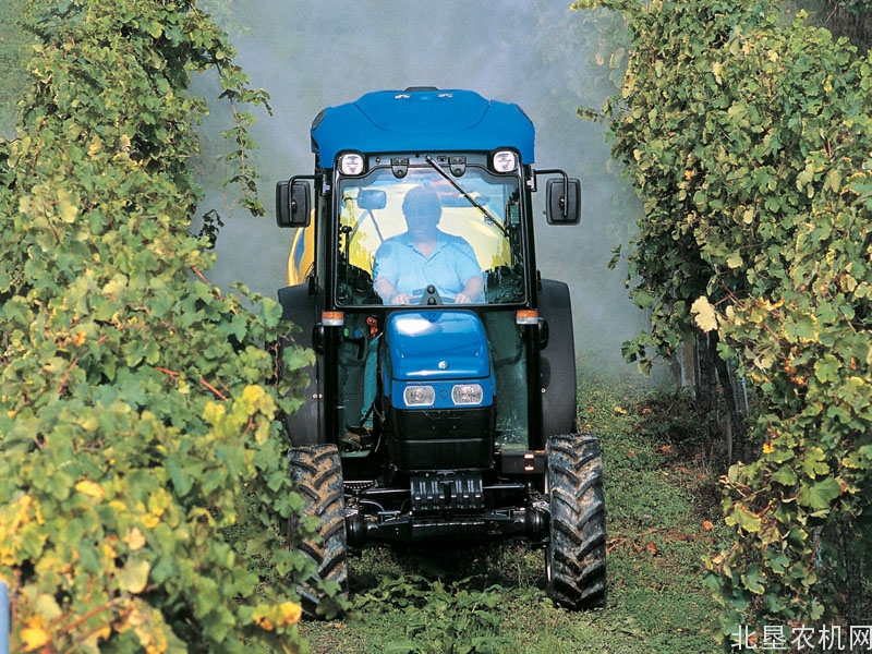 纽荷兰T4系列拖拉机详细介绍