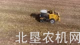 威猛ZR5自走式圆捆打捆机作业效果