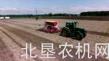 博田免耕播种机作业