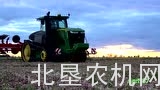 迪尔9570RT全履带拖拉机配贝松13铧犁作业