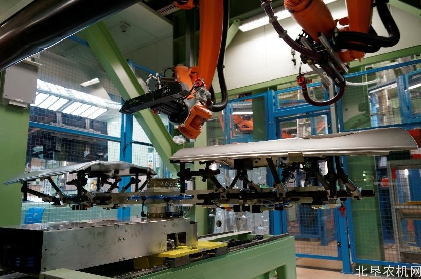 Farmet公司紧凑型大豆加工机械