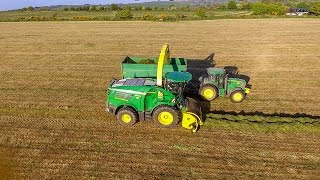 牧草机械配合作业收获