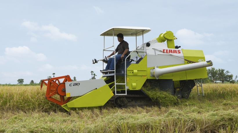 克拉斯全履带式水稻收割机